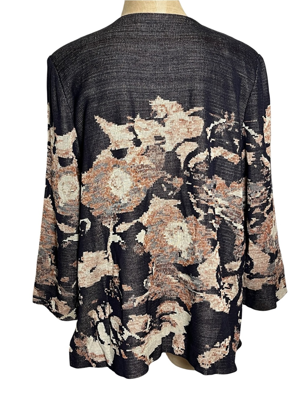 Misook Size Large Abstract Floral Jacquard Knit Jacket Buckle Art to Wear - Picture 2 of 10